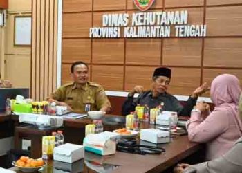 Gali Potensi Tingkatkan PAD, Komisi I DPRD Lakukan Kunker ke Dinas Kehutanan Kalteng