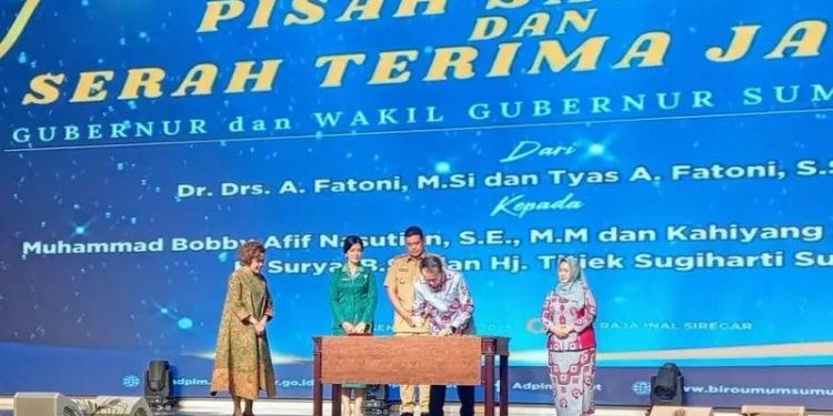 Sertijab Gubernur dan Wagub Sumut Digelar di Aula RIS Berjalan Tertib dan Sukses