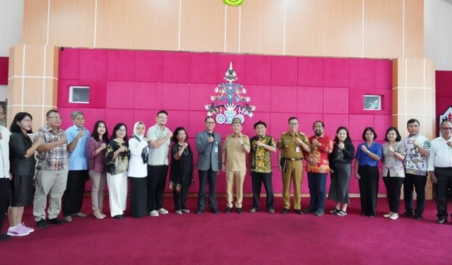 Gubernur Agustiar Sabran Kunjungi UPR Beri Dukungan Pendidikan