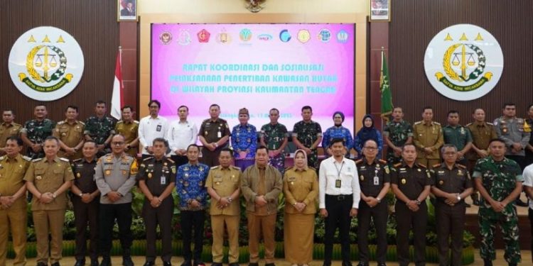 Gubernur Kalteng Ajak Seluruh Jajaran Pemprov dan Kabupaten/Kota Dukung Program Penertiban Kawasan Hutan