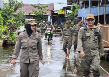 Satpol PP Kalteng Laksanakan Patroli Banjir, Imbau Masyarakat Tetap Waspada