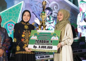 Ketua TP-PKK Kalteng Tutup Ramadan Festival dan Bazar UMKM National Halal Fair 2025
