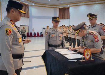 Kapolda Pimpin Sertijab 3 Pejabat Utama dan 7 Kapolres di Kalteng