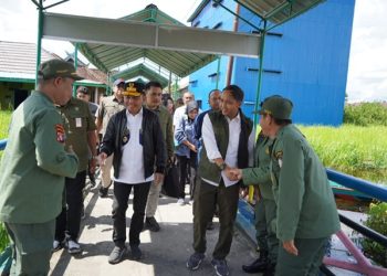 Gubernur Agustiar Sabran Sambut Kedatangan Menteri Kehutanan
