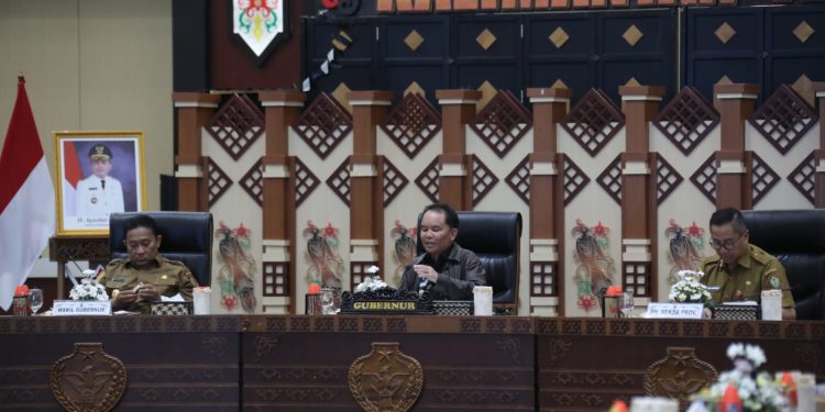 Plt. Sekda Kalteng Berganti, Saat Ini Dijabat Leonard S Ampung