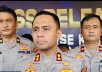 Polisi Gerebek Arena Sabung Ayam dan Mengamankan Salah Seorang Anggota DPRD AsahanÂ