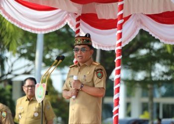 Pimpin Apel, Gubernur Agustiar Sabran Beri Arahan kepada Tenaga Kontrak