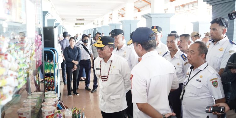 Gubernur Ungkap Banyak Truk Overload Lalu Lalang di Kuala Kurun