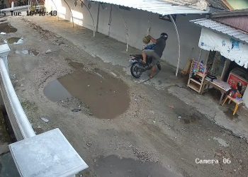 Aksi Pencurian Tabung Gas 3 Kg Terekam CCTV di Warung Gorengan Palangka Raya