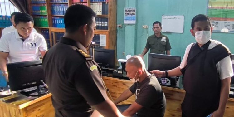 Gabungan Tim Tabur Kejaksaan dan TNI Berhasil Mengamankan Godol di Sibolangit   