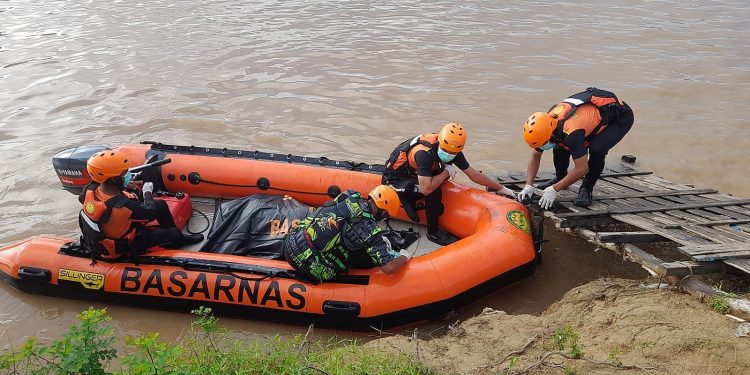 Korban Tenggelam di Sungai Kahayan Ditemukan Setelah 4 Hari Pencarian Tim SAR