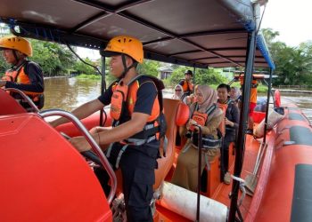 Kapal Rombongan Guru Alami Mati Mesin di Sungai Mentaya Sampit, Seluruh Penumpang Selamat