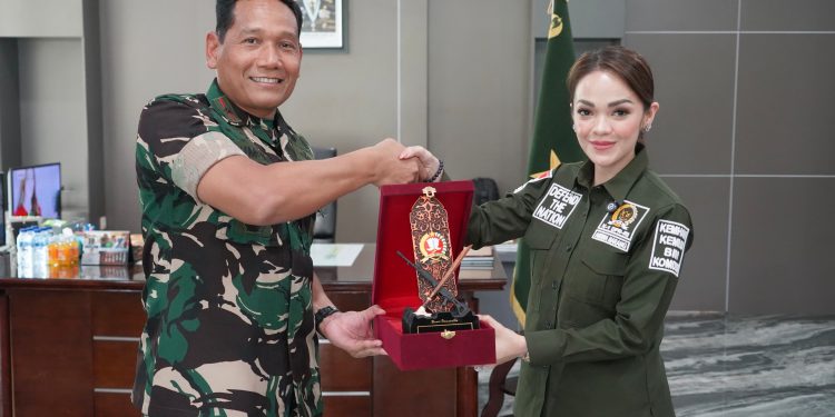 Korem 102/Pjg Terima Kunjungan Komisi I DPR, Bahas Aspirasi dan Pengembangan Kodam Baru