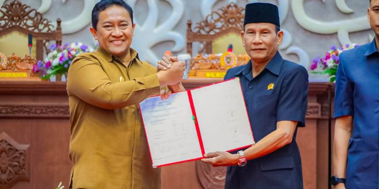 RPJMD 2025–2029 Disetujui, Wagub Tegaskan Komitmen Pemerataan Pembangunan Kalteng