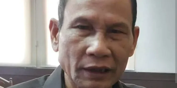 Arthon Pimpin Rapat Pembentukan Tiga Pansus Bahas Empat Raperda Inisiatif