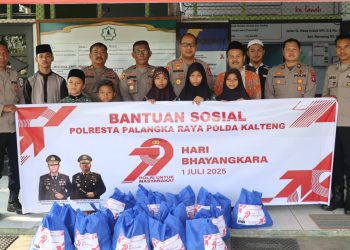 Polresta Palangka Raya Salurkan 50 Paket Bansos ke Panti Asuhan Berkah