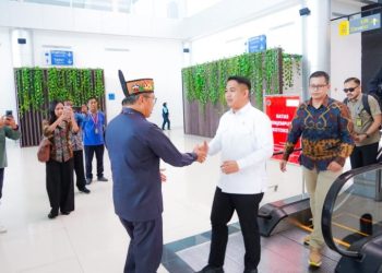 Sinergi Pusat dan Daerah: Wamen BP2MI Disambut di Bumi Tambun Bungai