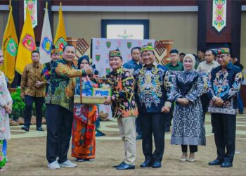 Kajati Kalteng Resmi Berganti, Gubernur Agustiar Sabran Ajak Perkuat Sinergi Penegakan Hukum dan Pembangunan