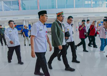 Wakil Kepala Staf Kepresidenan Tinjau Rencana Sekolah Garuda di Kalteng