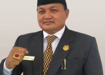 DPRD Kapuas Resmi Tetapkan Pasangan Bupati dan Wakil Bupati Terpilih Periode 2025-2030