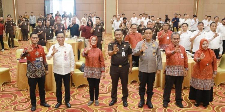Pemprov Kalteng Gandeng OJK Perkuat Kolaborasi Tangkal Kejahatan di Sektor Jasa Keuangan