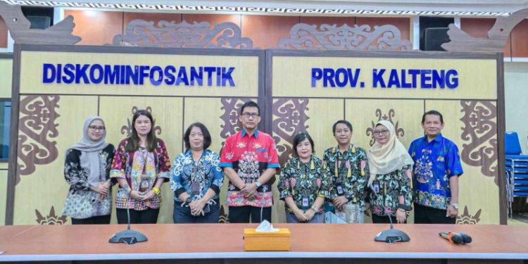 Balai Bahasa Audiensi dengan Diskominfo Kalteng, Dorong Pembinaan Bahasa Negara