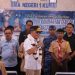Gubernur Kalteng Tinjau Digitalisasi Pembelajaran dan Pasar Murah di SMAN 1 Kumai