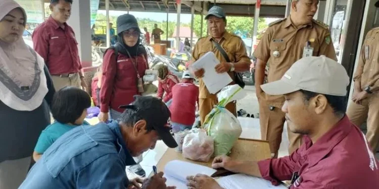 Ini Harapan DKPP Barut Terkait Bantuan Pangan75 KK Miskin dan Lansia di Teweh Selatan