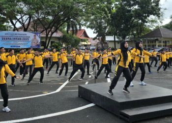 Dukung Program Bhayangkara Healthy Sport, Polres Tanah Laut Gelar Senam SKJP