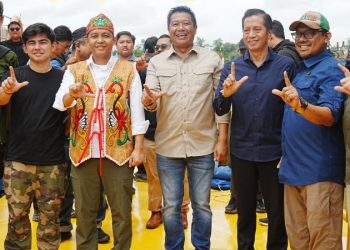 Menhut Raja Juli Resmikan Pusat Suaka Owa Pararawen untuk Perkuat Konservasi Satwa Liar