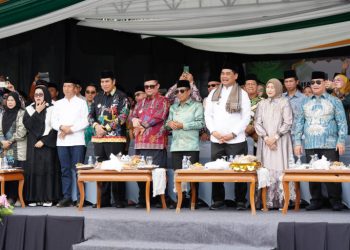 Bupati Barito Utara Lepas Pawai Ta’aruf Kafilah MTQH Tingkat Provinsi Kalteng ke-XXIII