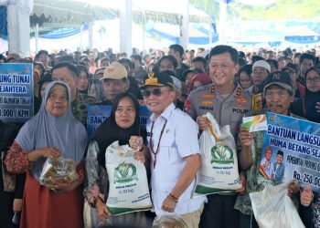 Bantuan Pangan Presiden, Pasar Murah dan KHBS Disalurkan di Kotawaringin Barat
