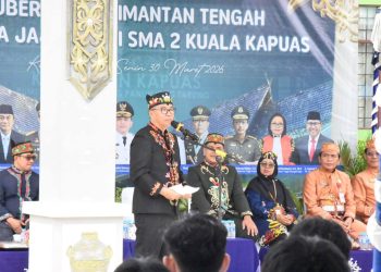 Plt Sekda Kalteng Tinjau SMA 2 Kuala Kapuas