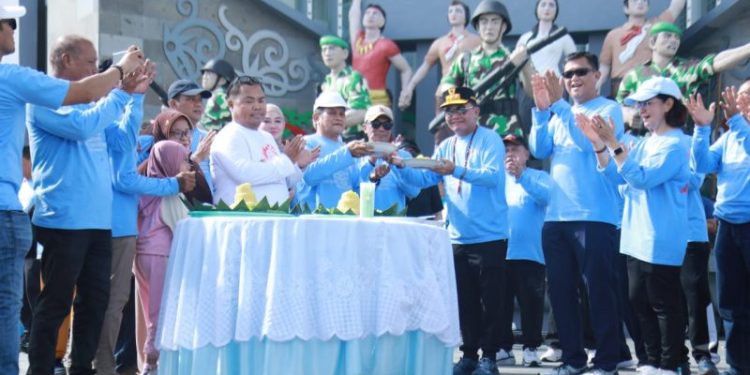 Gubernur Kalteng Tekankan Harmoni Hubungan Industrial di Peringatan May Day 2026