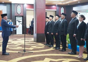 Gubernur Agustiar Sabran Lantik Anggota KPID Kalteng Periode 2026–2029
