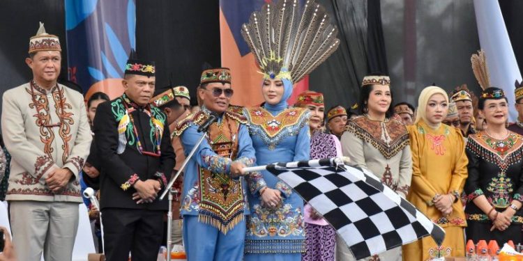 Gubernur Agustiar Sabran Resmi Buka FBIM dan Kalteng Expo 2026