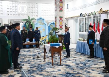 Gubernur Lantik 6 Pejabat Tinggi Pratama Pemprov Kalteng