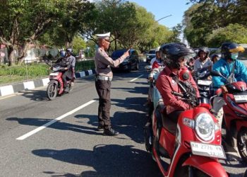 BBM Naik, Antrean Panjang Terjadi di Sejumlah SPBU Palangka Raya
