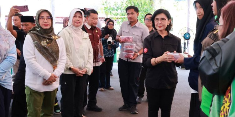 Pemprov Kalteng Salurkan Daging Kurban Iduladha untuk Warga Membutuhkan