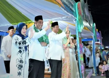 Bupati Barito Utara Tinjau Persiapan Pawai Takbir, Ajak Warga Jaga Ketertiban dan Kebersihan