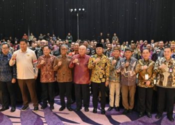 Gubernur Kalteng Ikuti Forum Evaluasi Kinerja Pemda di Balikpapan