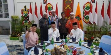 Gubernur Kalteng Gelar Open House Iduladha, Warga Padati Istana Isen Mulang