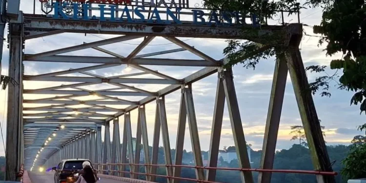 Pemkab Barito Utara Siapkan Pembangunan Jembatan KH Hasan Basri II untuk Jaga Konektivitas Wilayah