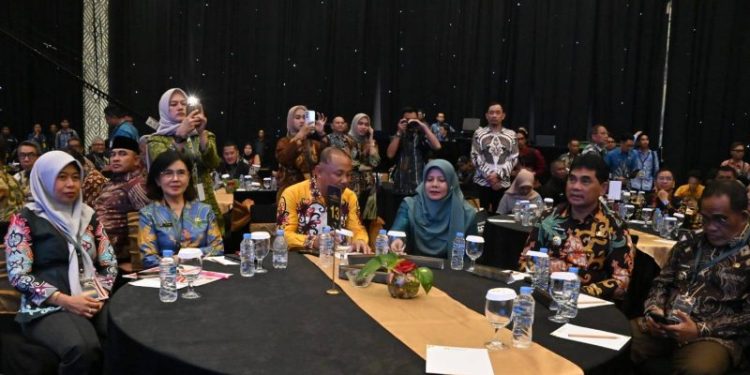 Pj Sekda Kalteng Hadiri Forum Nasional Bahas Sinergi Pembangunan