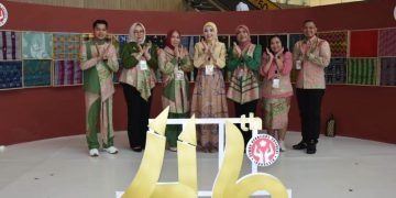 Dekranasda Kalteng Tampilkan Produk Unggulan pada HUT ke-46 Dekranas di Makassar
