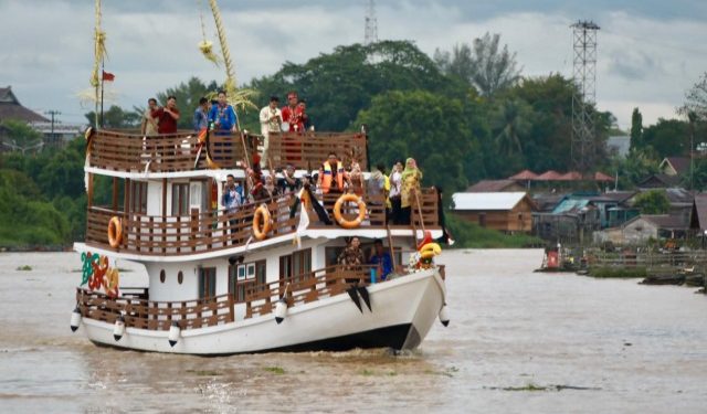 Empat Kapal Susur Sungai Disiapkan, Pemprov Kalteng Bidik Peningkatan PAD