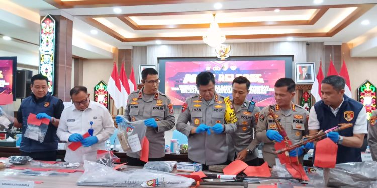 Polda Kalteng Tetapkan 13 Tersangka, Empat Pelaku Pembunuhan Polisi Masih Diburu