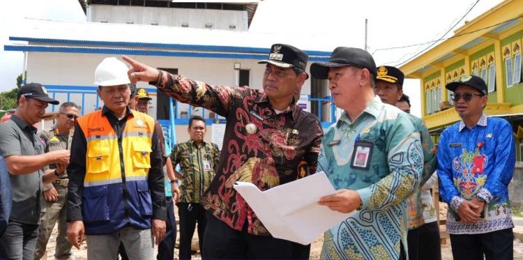 Bupati Barito Utara Tinjau Infrastruktur Kawasan Waterfront City