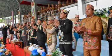 Gubernur Kalteng Hadiri HUT ke-76 Barito Utara, Tinjau Gerakan Pangan Murah