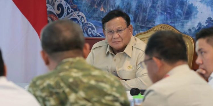 Presiden Prabowo Pimpin Rapat Terbatas Bahas Penanganan Karhutla di Palangka Raya